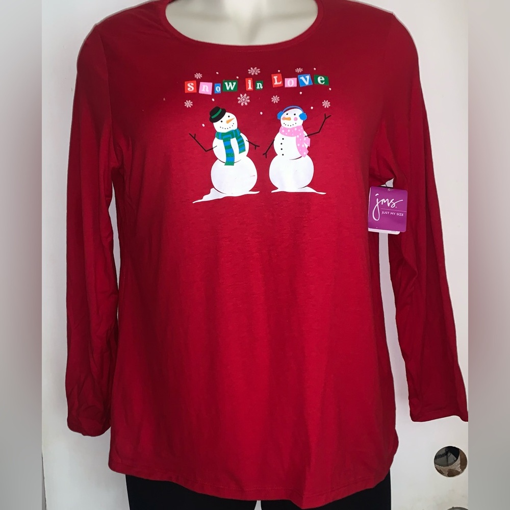 NWT JUST MY SIZE Snow in Love 2X  red long sleeve tee plus size